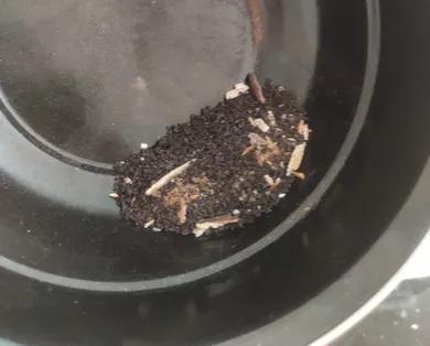 The trash that I removed from the inside The trash that I removed from the inside